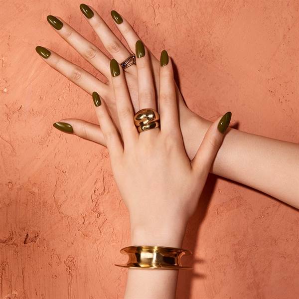 SMALTO CND VINYLUX Olive Grove